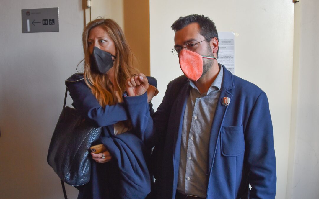 Legnano, proclamazione movimentata: battibecco Toia-Radice